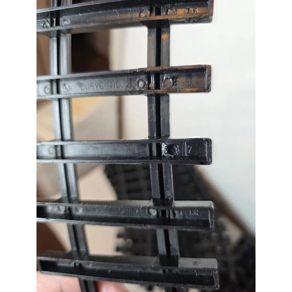 EZTEC Train Tracks Lot Of 26 Mix Straight Curved Cross